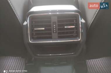 Внедорожник / Кроссовер Skoda Kodiaq 2021 в 