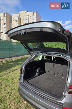 Внедорожник / Кроссовер Skoda Kodiaq 2020 в 