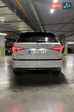 Внедорожник / Кроссовер Skoda Kodiaq 2022 в 