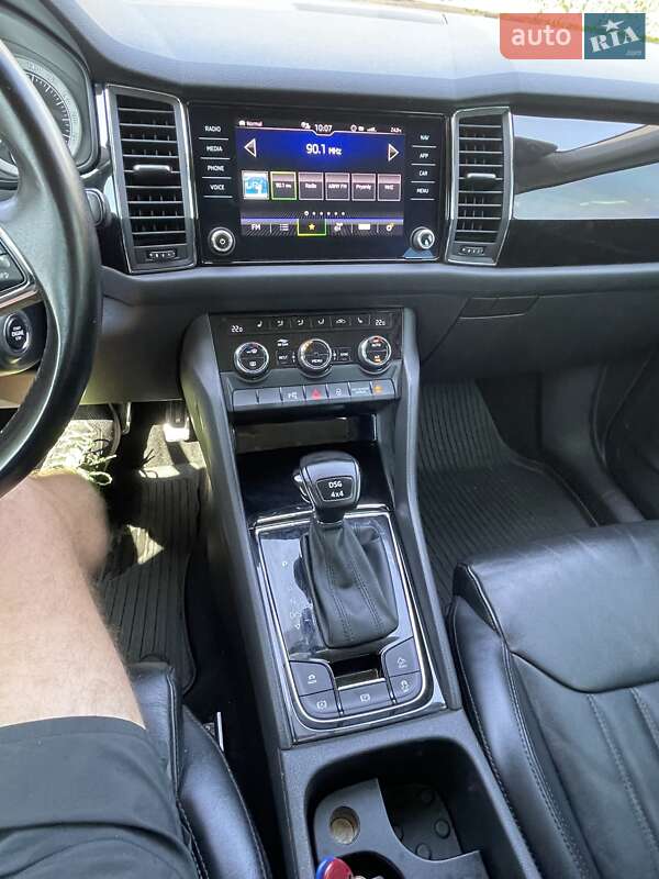 Позашляховик / Кросовер Skoda Kodiaq 2021 в Дніпрі