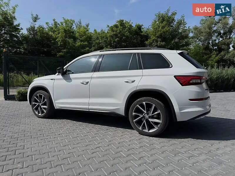 Внедорожник / Кроссовер Skoda Kodiaq 2018 в Львове фото 11 Внедорожник / Кроссовер Skoda Kodiaq 2018 в Львове
