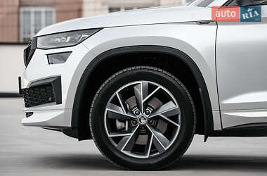 Внедорожник / Кроссовер Skoda Kodiaq 2023 в 