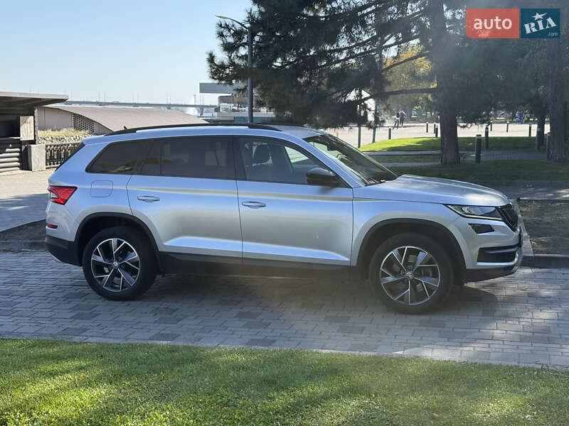 Внедорожник / Кроссовер Skoda Kodiaq 2021 в Днепре