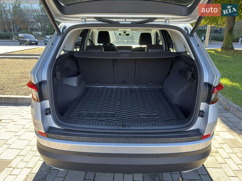 Внедорожник / Кроссовер Skoda Kodiaq 2021 в Днепре