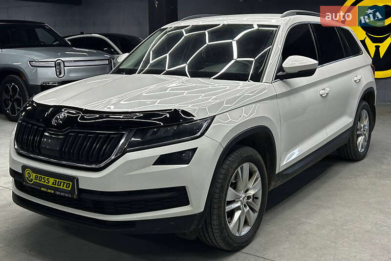 Внедорожник / Кроссовер Skoda Kodiaq 2017 в Черновцах