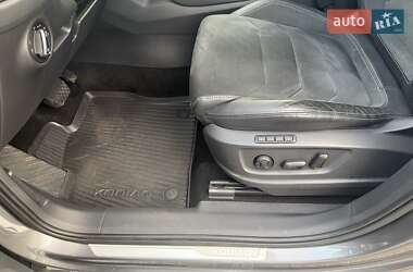 Внедорожник / Кроссовер Skoda Kodiaq 2023 в 