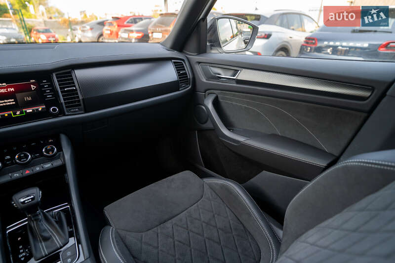 Внедорожник / Кроссовер Skoda Kodiaq 2024 в Киеве