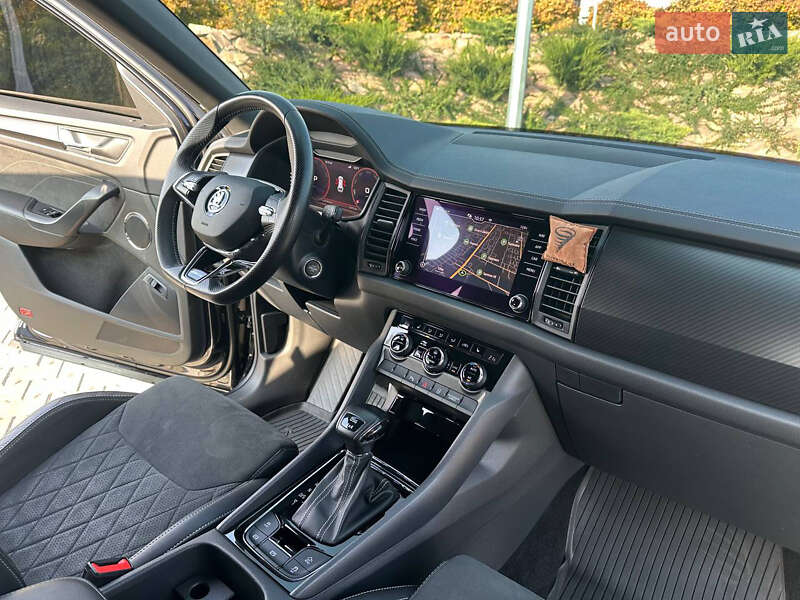 Позашляховик / Кросовер Skoda Kodiaq 2022 в Дніпрі