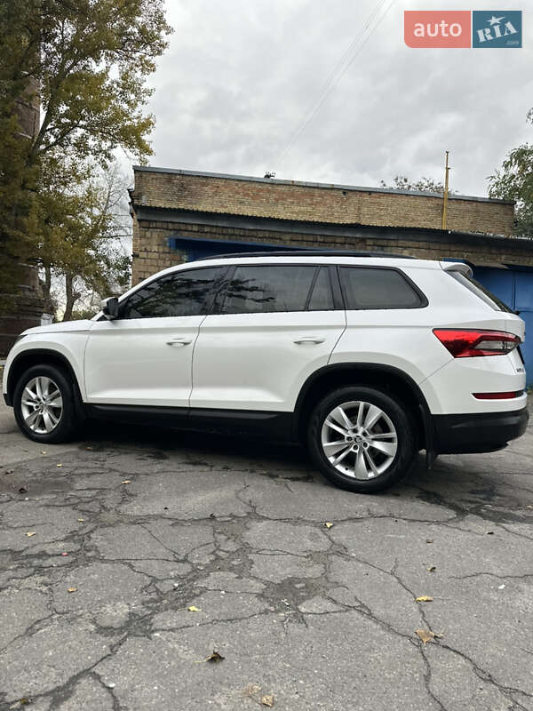 Позашляховик / Кросовер Skoda Kodiaq 2019 в Києві фото 4 Позашляховик / Кросовер Skoda Kodiaq 2019 в Києві