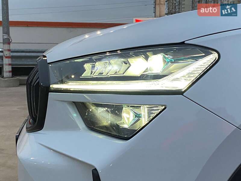 Внедорожник / Кроссовер Skoda Kodiaq 2024 в Киеве