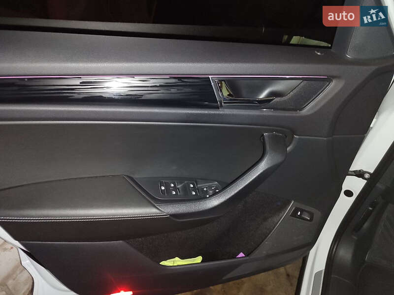 Внедорожник / Кроссовер Skoda Kodiaq 2020 в Киеве