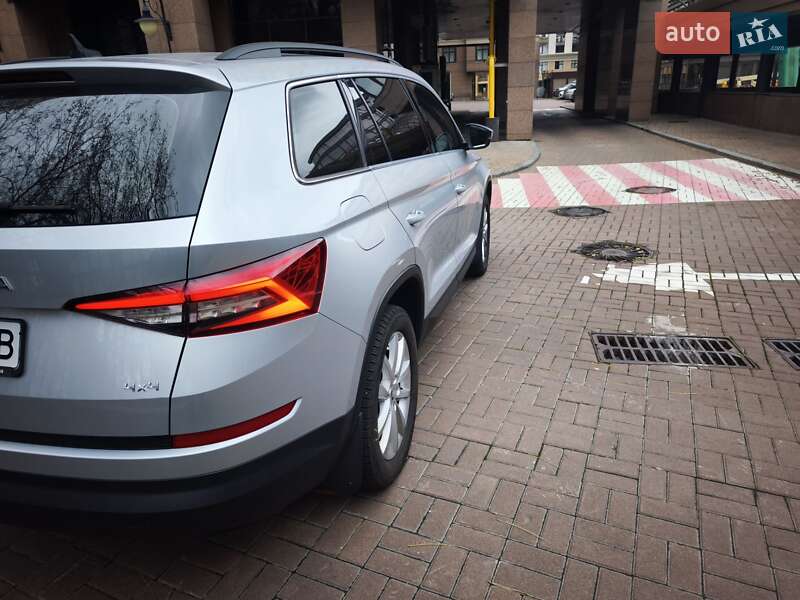 Внедорожник / Кроссовер Skoda Kodiaq 2020 в Киеве фото 5 Внедорожник / Кроссовер Skoda Kodiaq 2020 в Киеве