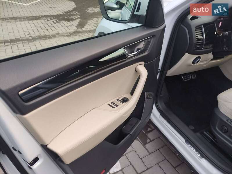 Внедорожник / Кроссовер Skoda Kodiaq 2020 в Каменец-Подольском