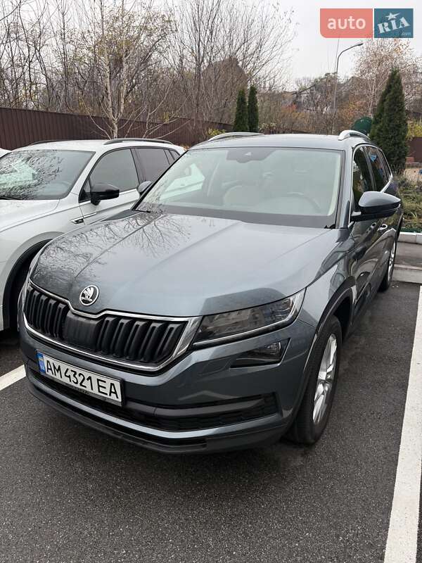 Позашляховик / Кросовер Skoda Kodiaq 2017 в Києві фото 3 Позашляховик / Кросовер Skoda Kodiaq 2017 в Києві
