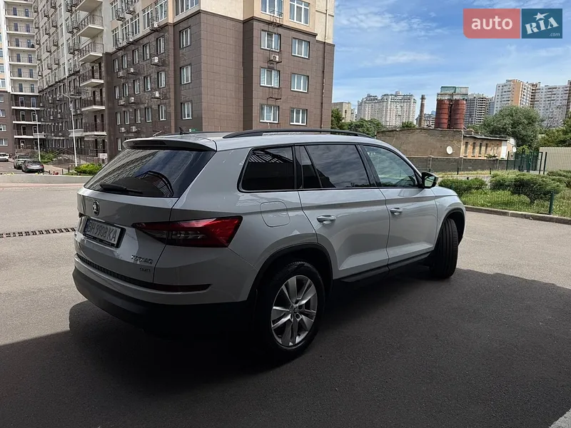 Skoda Kodiaq 2017 VIN TMBLJ6NS8HB400069 фото оголошення 9 з 131