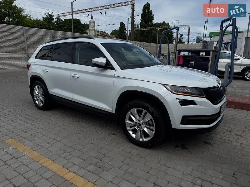 Skoda Kodiaq 2017 VIN TMBLJ6NS8HB400069 фото оголошення 28 з 131