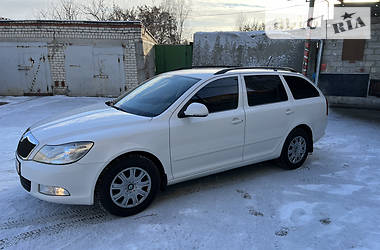Новые автомобили в харькове. Смотреть фото Новые автомобили в харькове. Смотреть картинку Новые автомобили в харькове. Картинка про Новые автомобили в харькове. Фото Новые автомобили в харькове