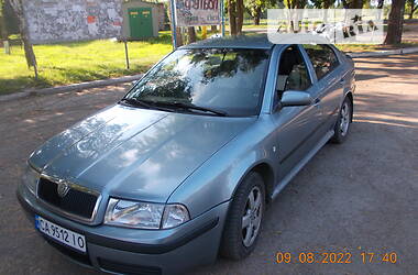 Седан Skoda Octavia A5 2001 в Черкассах