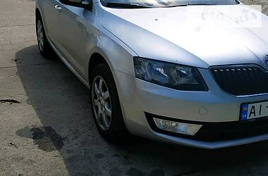 Skoda Octavia A7 Combi Ambition 110л.с. 2016 Skoda Octavia A7 Combi Ambition 110л.с. 2016