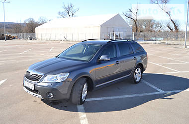 Универсал Skoda Octavia Scout 2012 в Черновцах