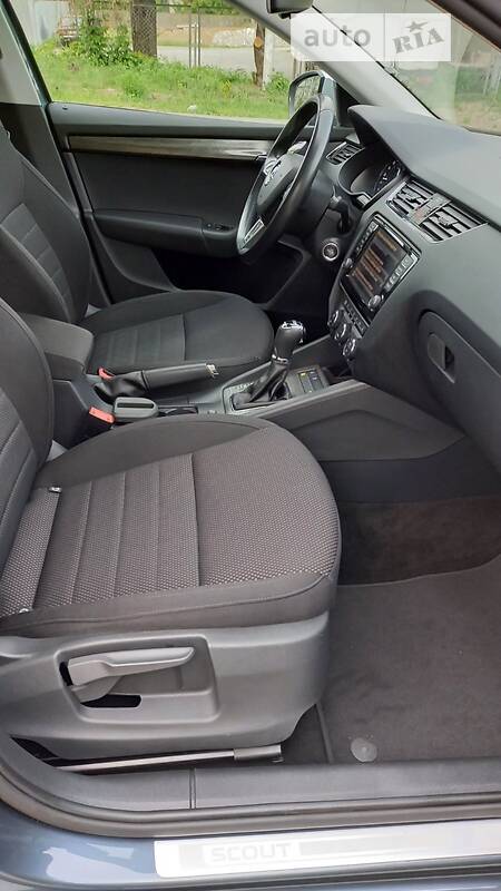 Универсал Skoda Octavia Scout 2016 в Каменец-Подольском