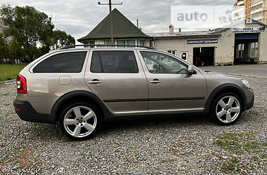 Универсал Skoda Octavia Scout 2010 в 