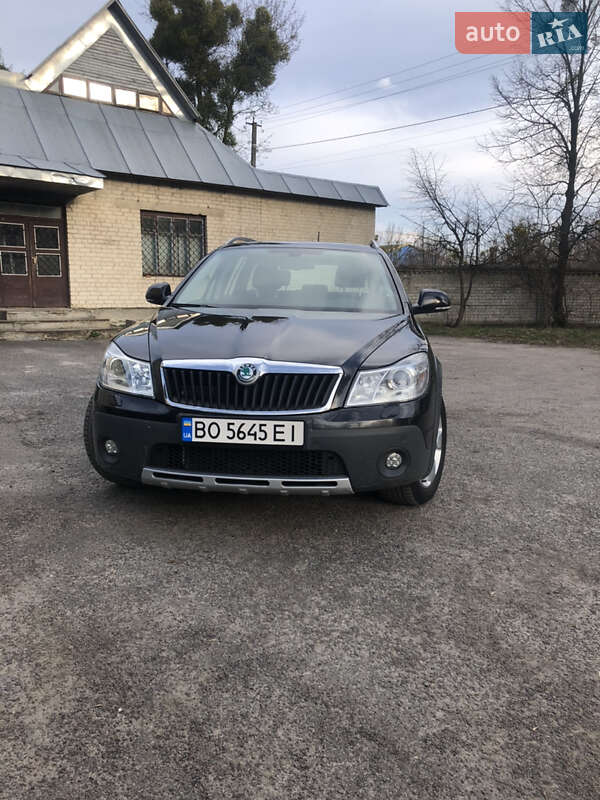Универсал Skoda Octavia Scout 2011 в Бродах