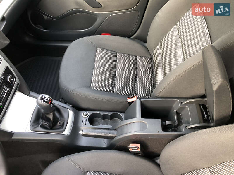 Универсал Skoda Octavia Scout 2011 в Бродах