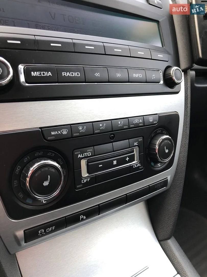 2011 Skoda Octavia - мініатюра 23