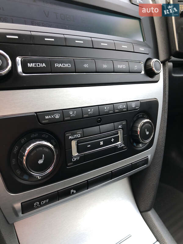 Универсал Skoda Octavia Scout 2011 в Бродах