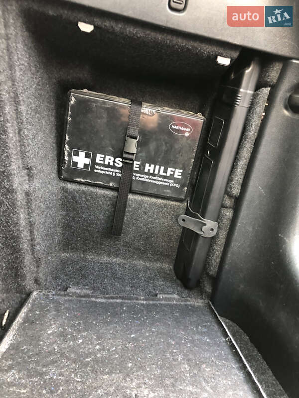 Универсал Skoda Octavia Scout 2011 в Бродах