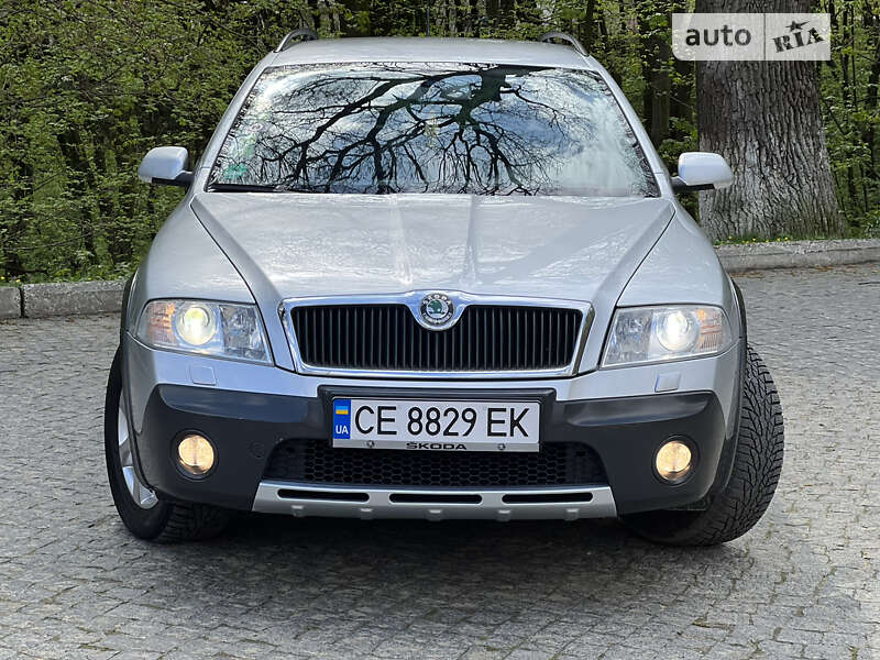 Універсал Skoda Octavia Scout 2008 в Чернівцях