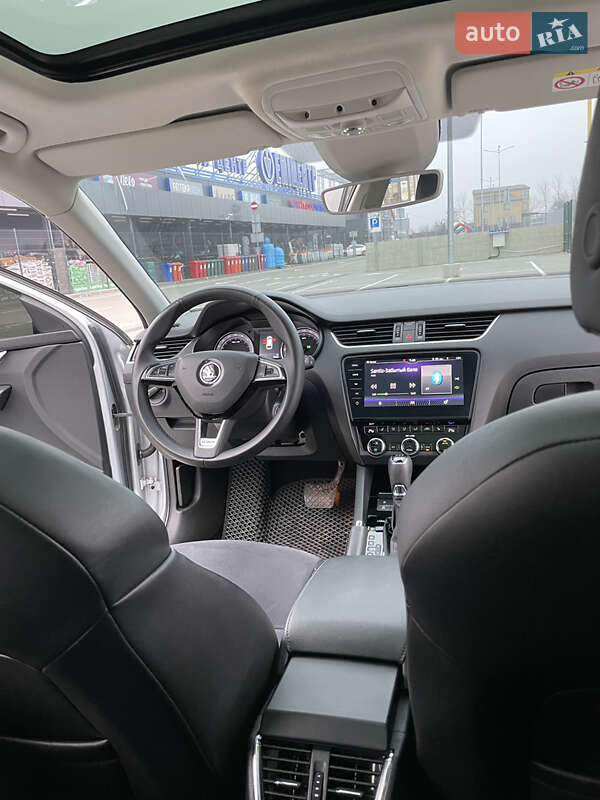 Универсал Skoda Octavia Scout 2017 в Первомайске