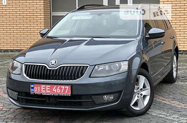 Универсал Skoda Octavia Scout 2015 в Луцке