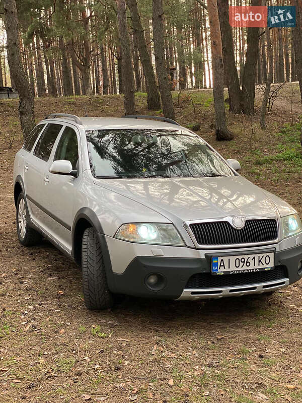 Универсал Skoda Octavia Scout 2007 в Обухове