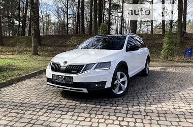 Універсал Skoda Octavia Scout 2017 в Дрогобичі