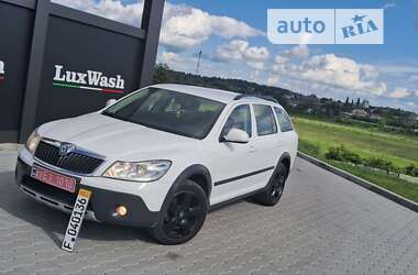 Skoda Octavia Scout 2012