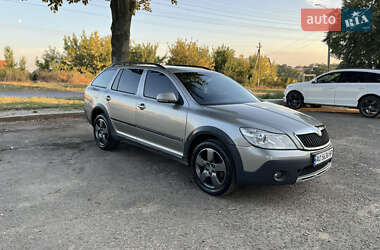 Універсал Skoda Octavia Scout 2012 в Чернівцях