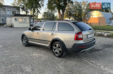 Універсал Skoda Octavia Scout 2012 в Чернівцях