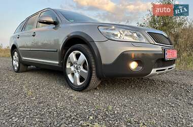 Універсал Skoda Octavia Scout 2010 в Луцьку