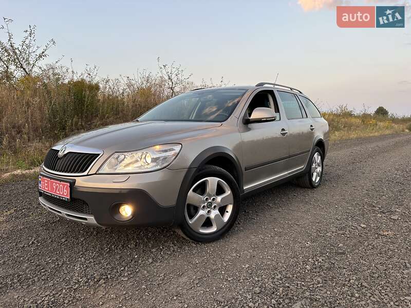 Універсал Skoda Octavia Scout 2010 в Луцьку