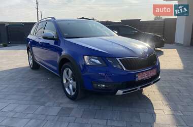 Универсал Skoda Octavia Scout 2019 в Нововолынске