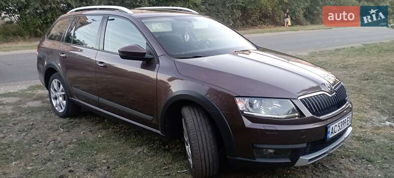 Универсал Skoda Octavia Scout 2015 в Киеве