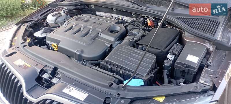 Универсал Skoda Octavia Scout 2015 в Киеве