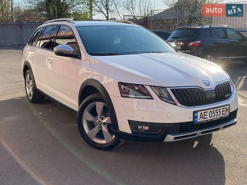 Універсал Skoda Octavia Scout 2019 в Кривому Розі