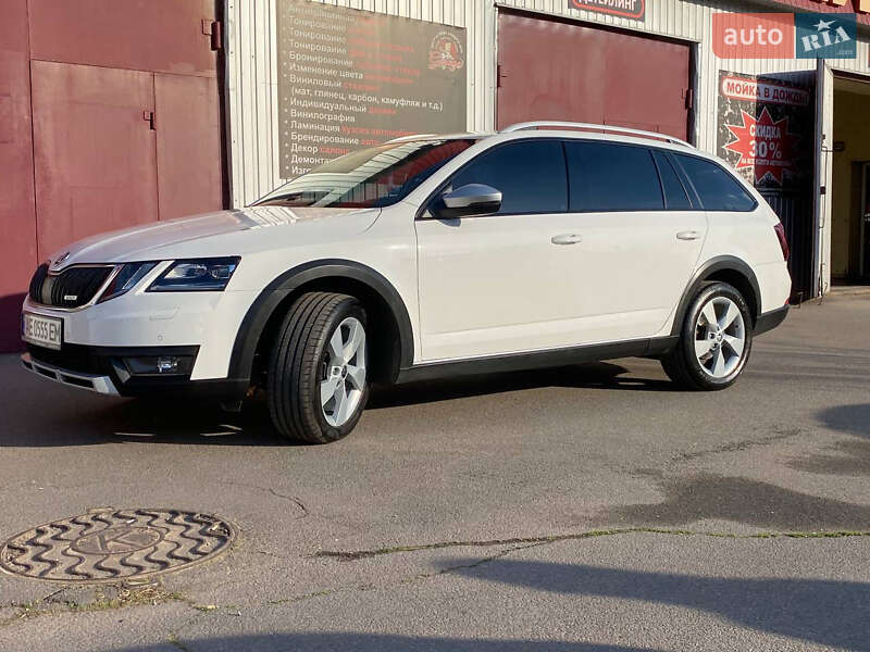 Універсал Skoda Octavia Scout 2019 в Кривому Розі