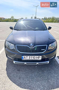 Универсал Skoda Octavia Scout 2016 в 