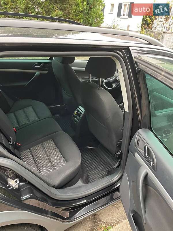 Універсал Skoda Octavia Scout 2013 в Львові