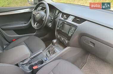 Универсал Skoda Octavia Scout 2015 в 