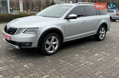 Skoda Octavia Scout 2019